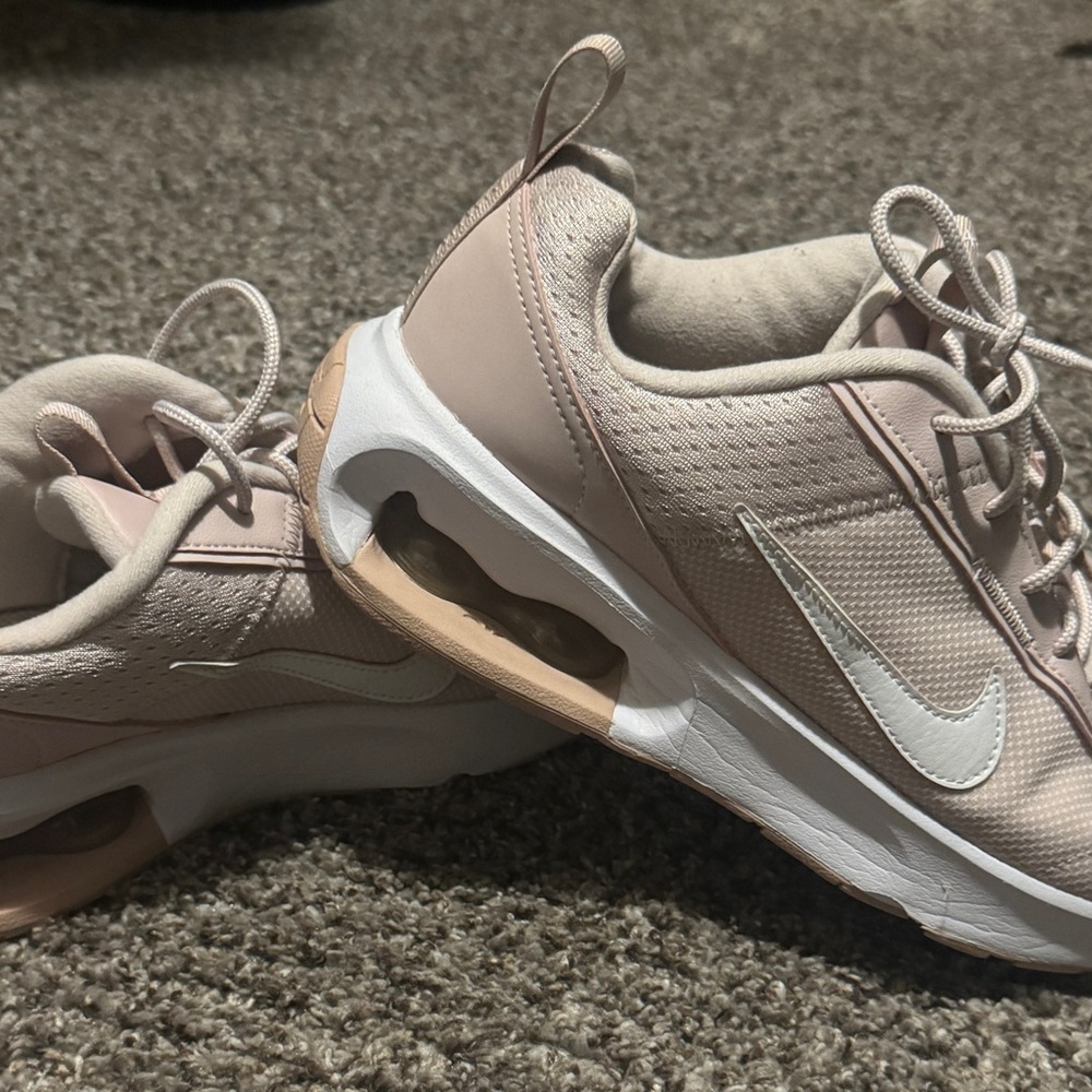 Nike Air Max INTRLK Lite Running Shoe - Women's